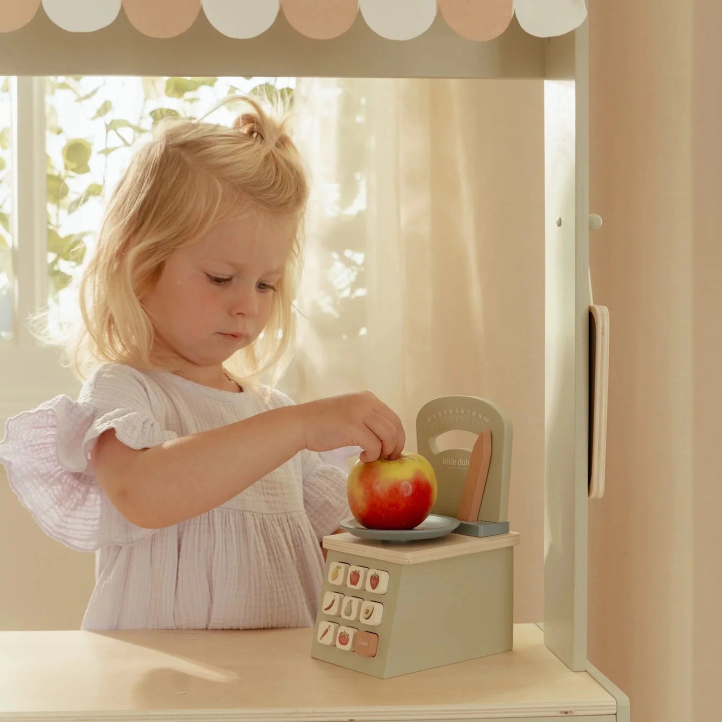 (Pre-Order) Liitle Dutch Wooden play scale - Green - Essentials