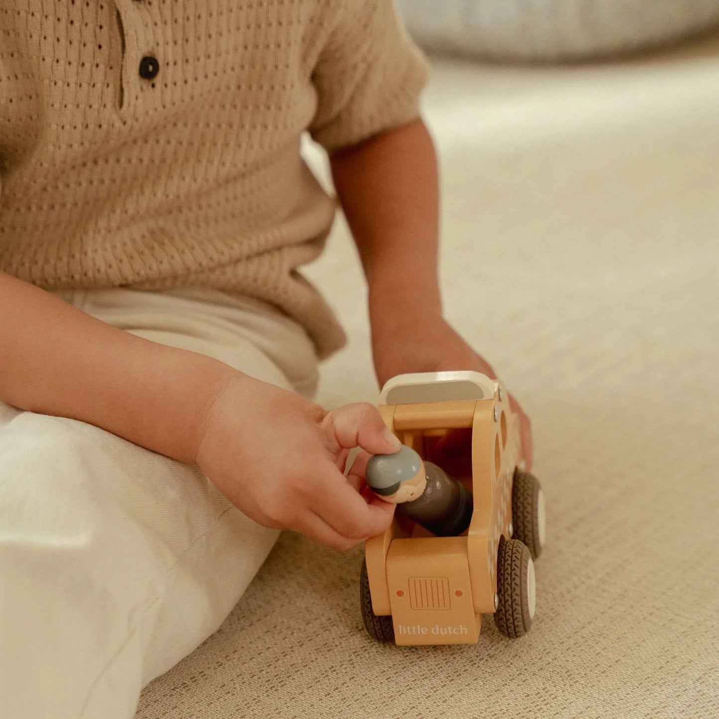 (Pre-Order) Little Dutch Wooden taxi – Yellow – Essentials