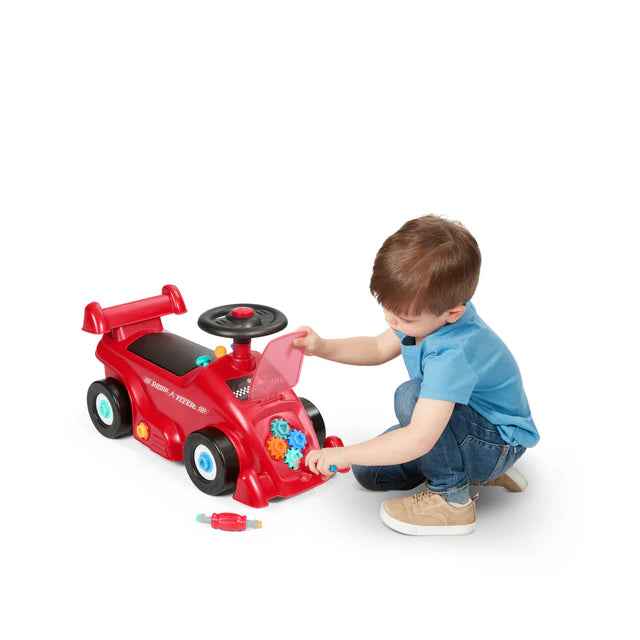 (PRE-ORDER) Radio Flyer Pit Stop Play