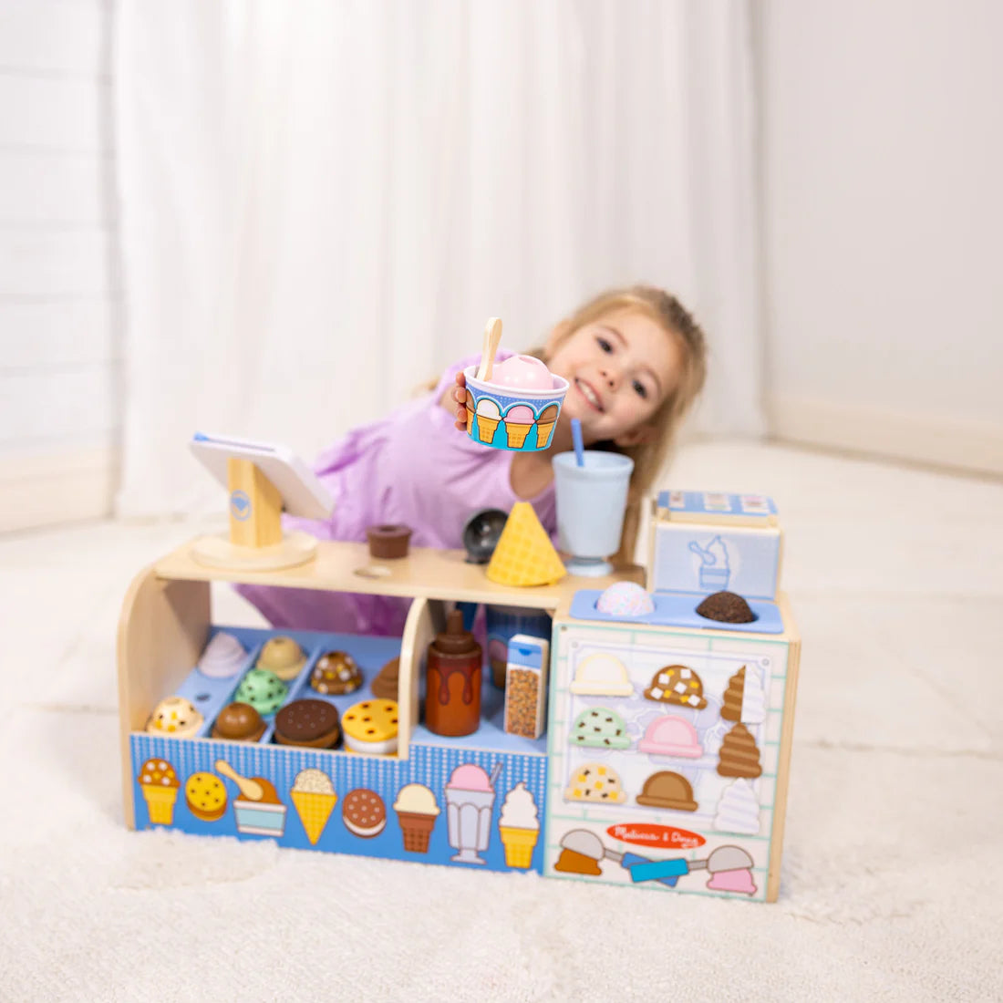 (Pre-Order) Melissa & Doug Wooden Cool Scoops Ice Creamery