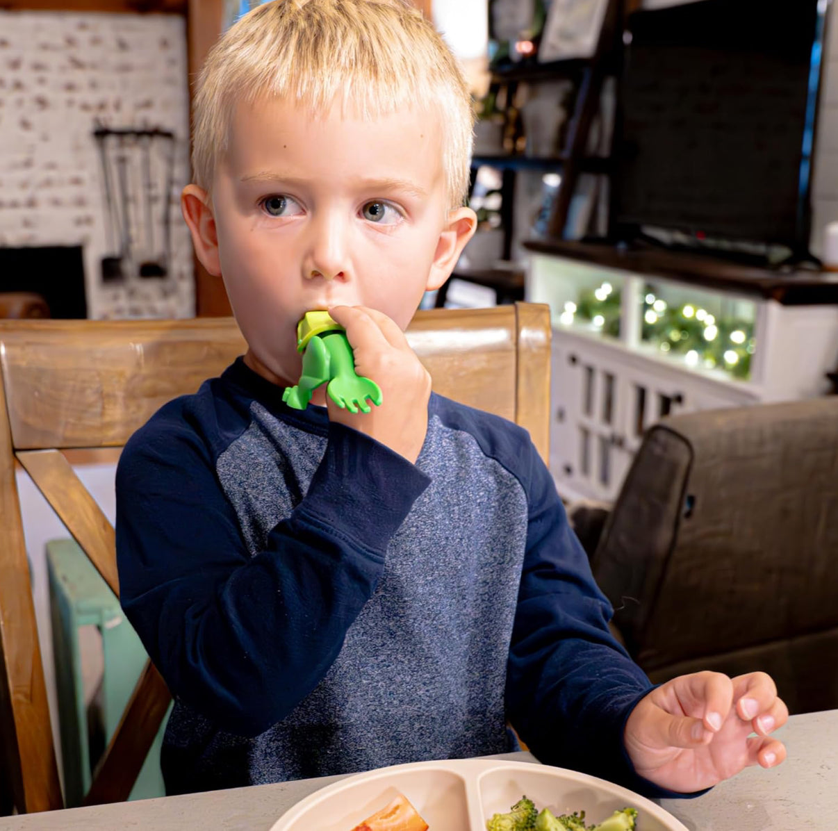 (PREORDER) Jollycub Dinner Chomperware