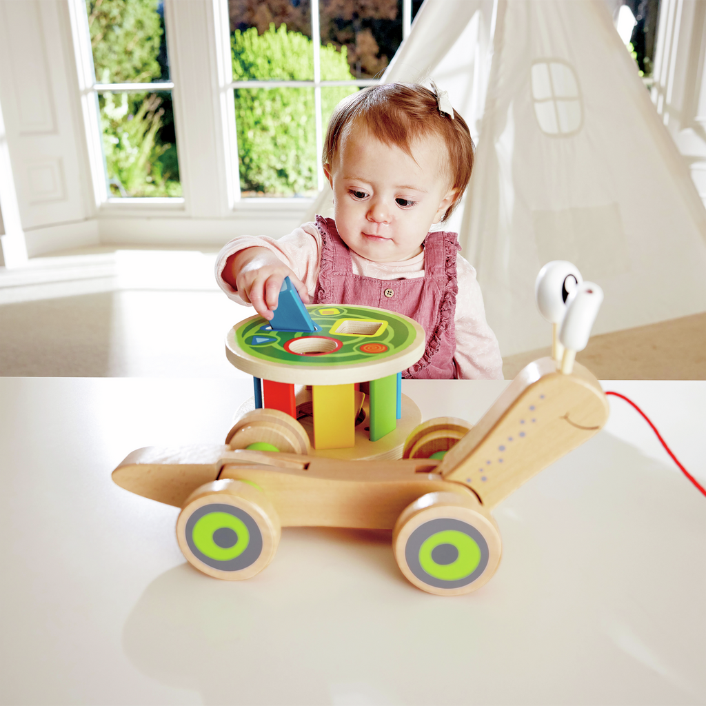 (Pre-Order) Hape Walk-A-Long Snail