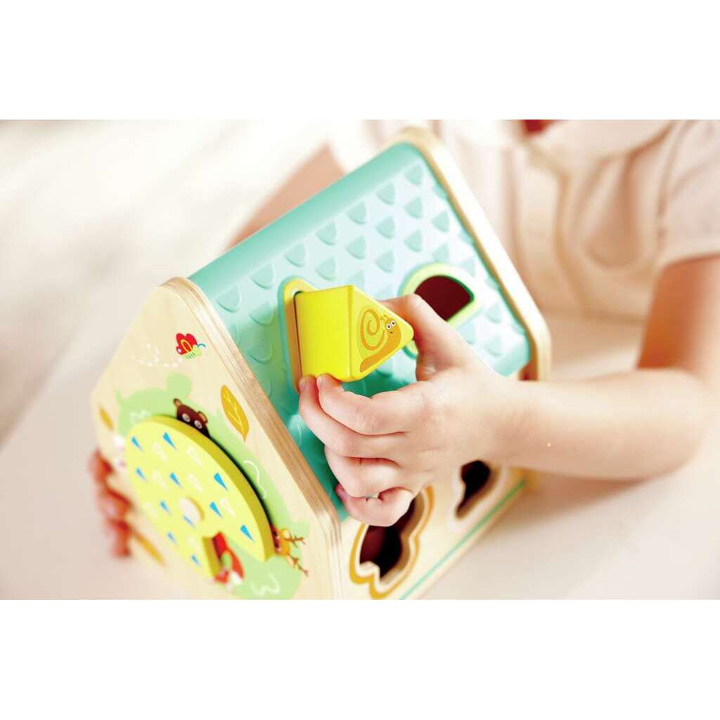 (Pre-Order) Hape Critter House Shape Sorter