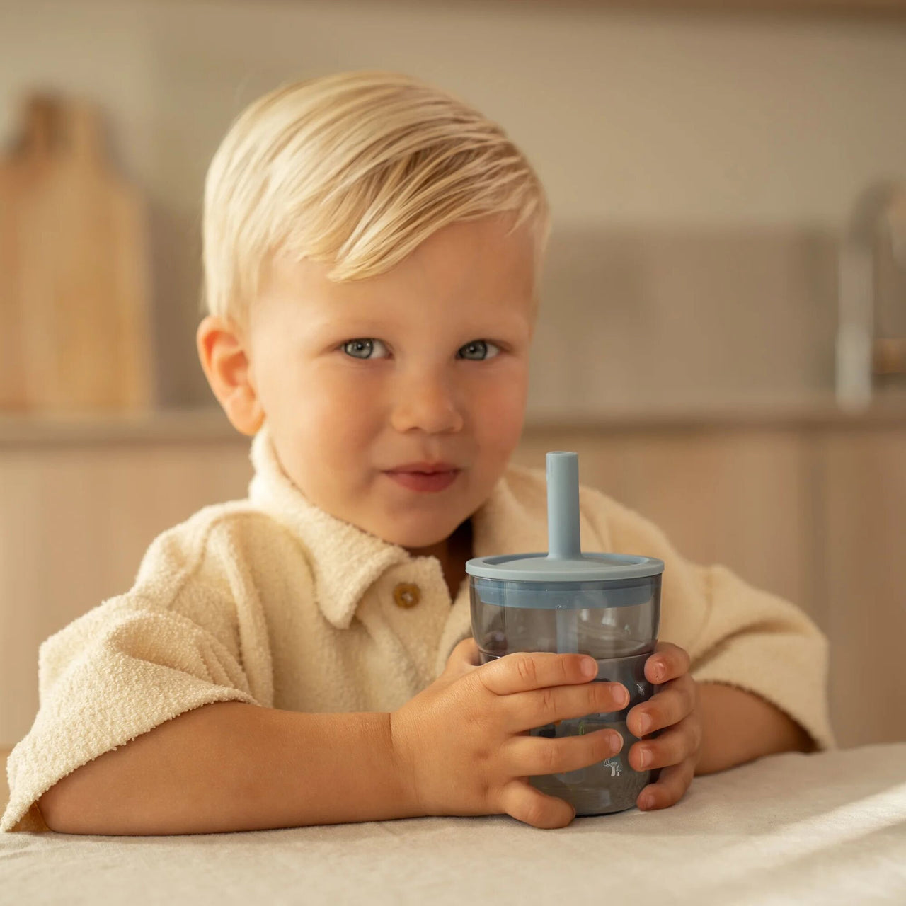 (PREORDER) Little Dutch Children's glass 250 ml With Straw Forest Friends