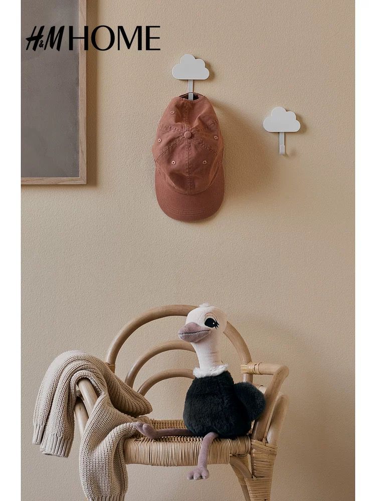 (Pre-Order) H&M Cloud Hook 8x9,5cm