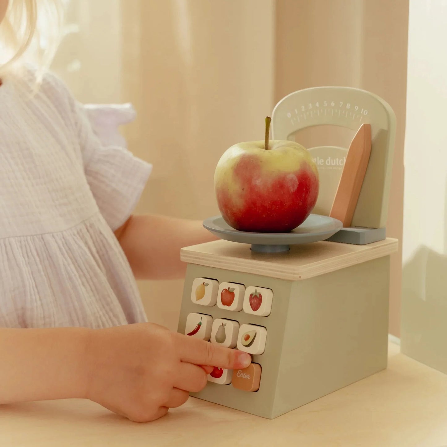 (Pre-Order) Liitle Dutch Wooden play scale - Green - Essentials