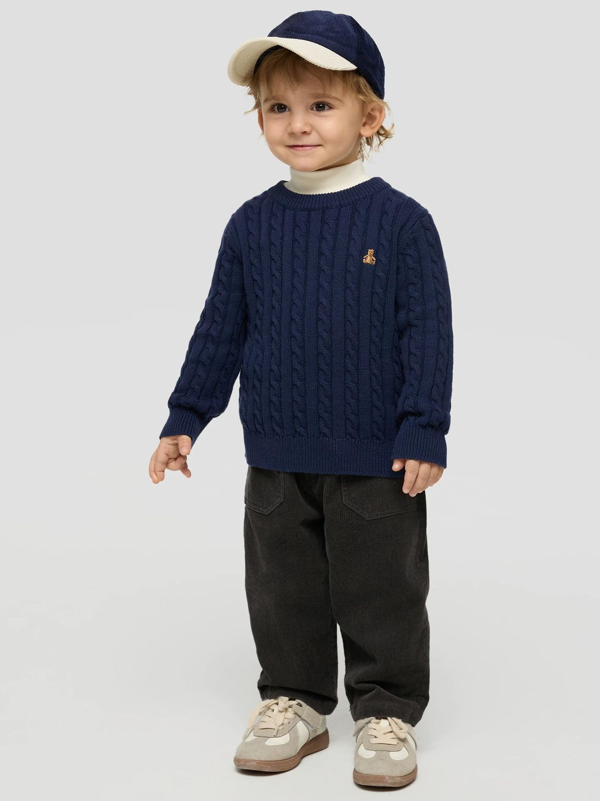 (Pre-Order) GAP Sweatshirt