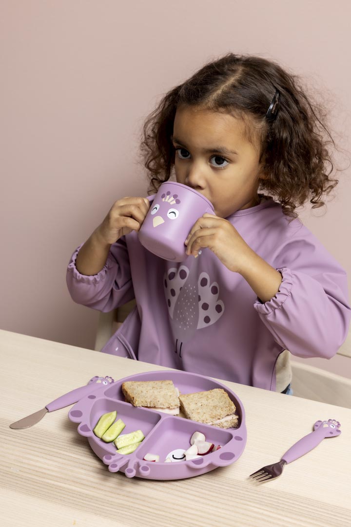 (Pre-Order) SALE Trixie Water-repellent bib with sleeves - Mrs. Peacock