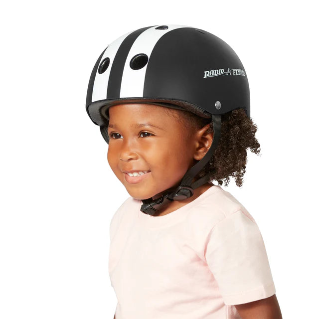 (PRE-ORDER) Radio Flyer Helmet