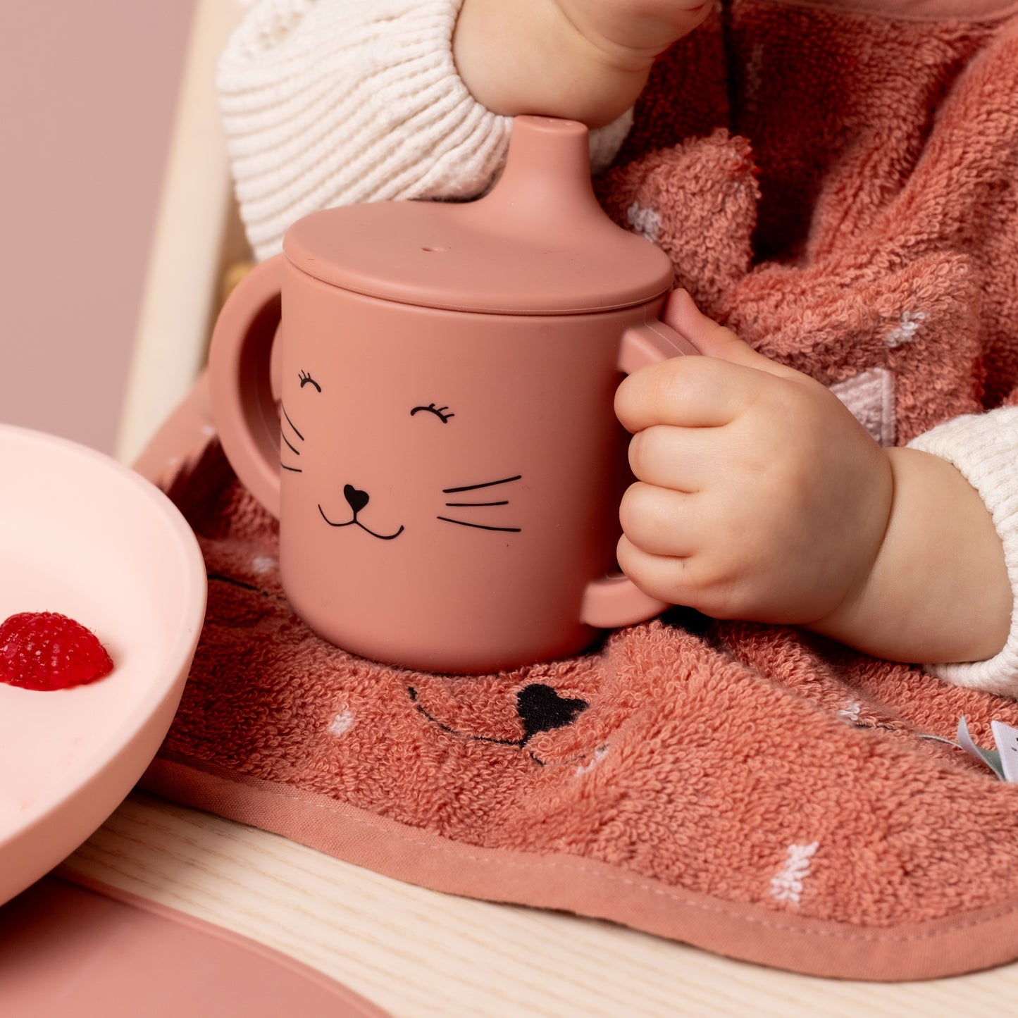 (Pre-Order) SALE Trixie Silicone learning cup - Mrs. Cat