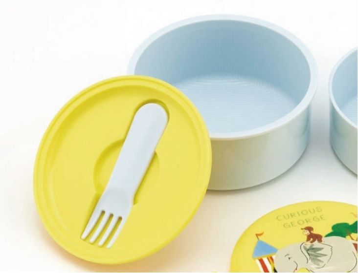 (Pre-Order) Skater  Lunch Box 2 Tiers/500ml Curious George Zoo