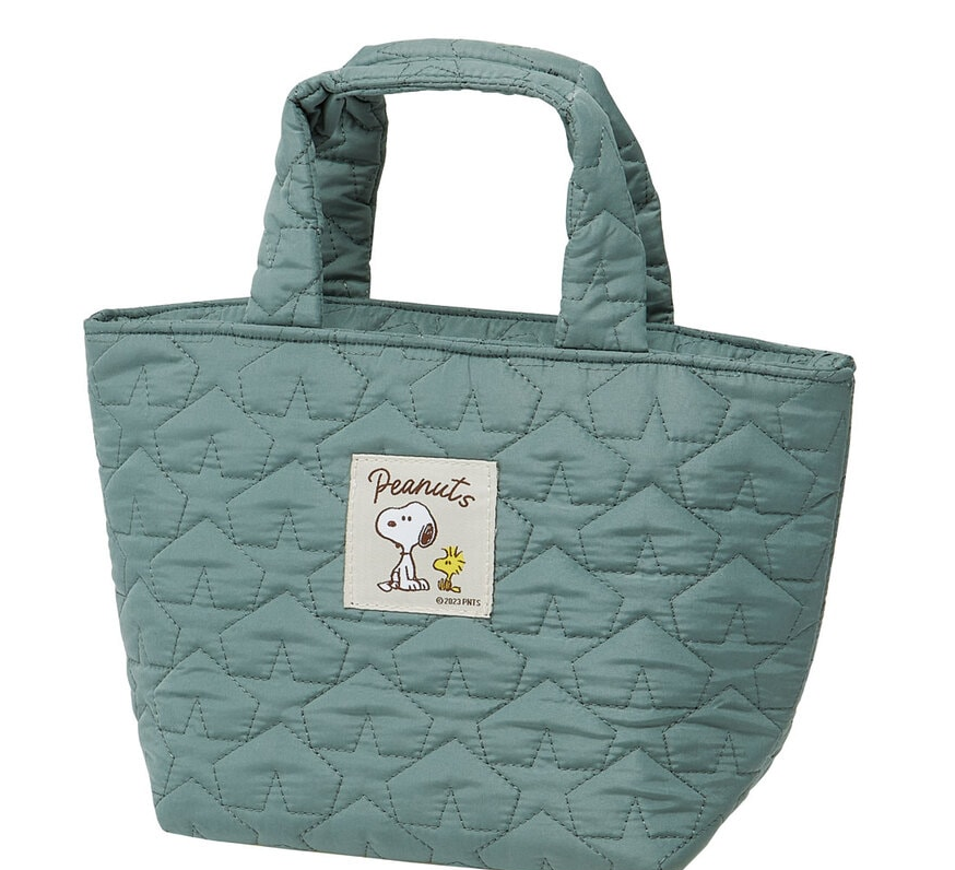 (Pre-Order) Skater Lunch Bag Quilted Fabric Heat Insulation Cold Insulation Lunch Bag Snoopy