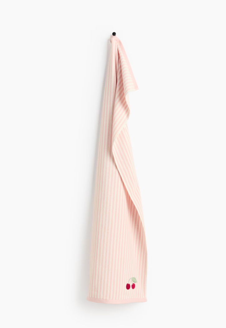 (Pre-order) H&M Home Embroidery-detail bath towel - Cherry 60x125cm