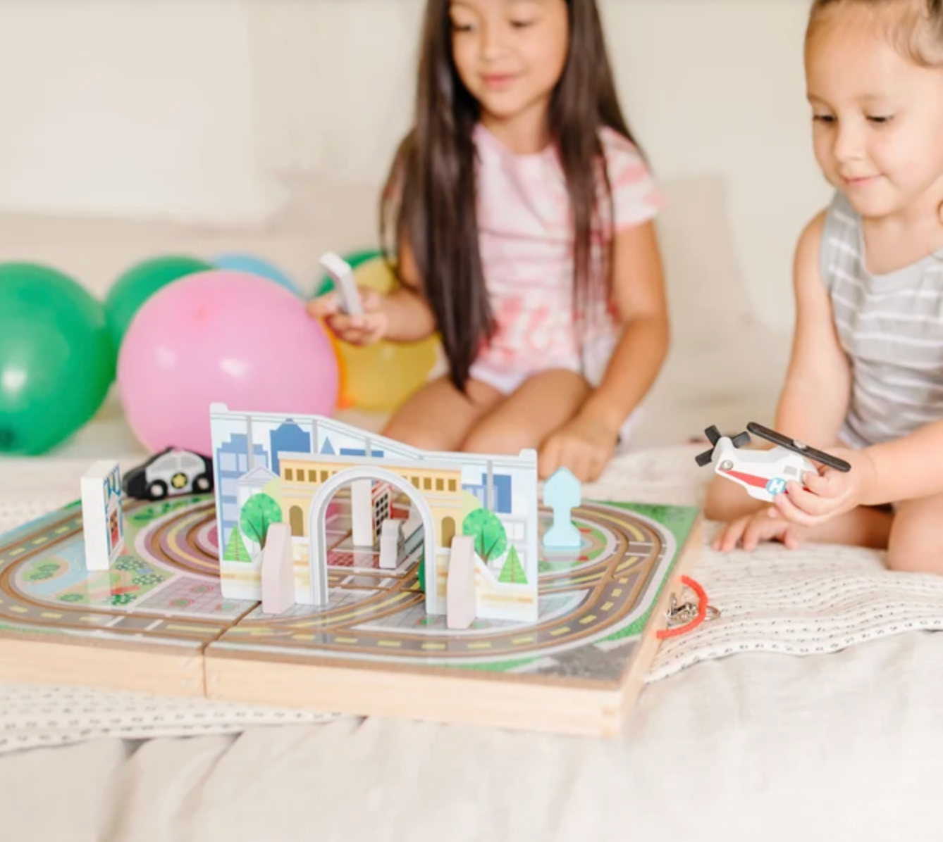 Melissa & Doug Take-Along Town Portable Toy