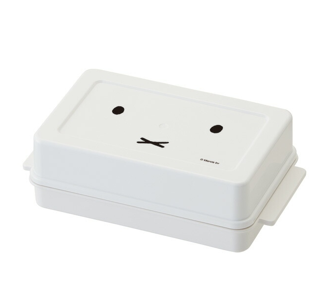 (Pre-Order) Skater utter case with quantitative cutting Miffy