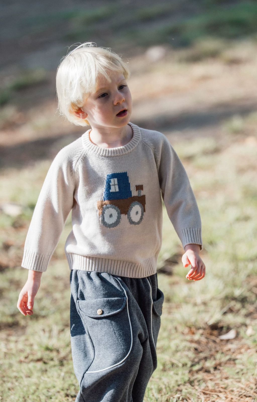 (Pre-Order) White Wheat Car Sweater