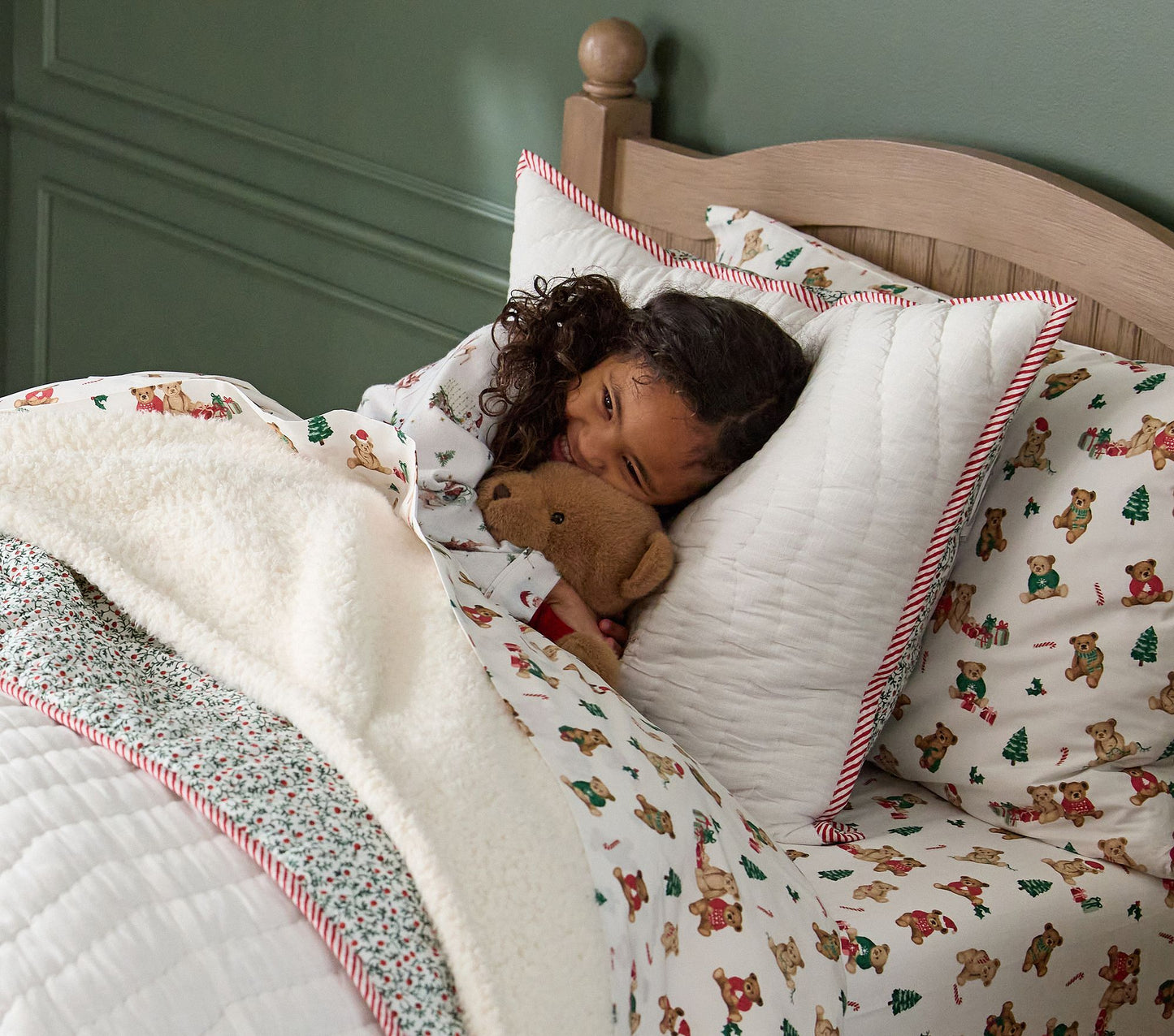 (Pre-Order) Pottery Barn Kids Holiday Teddy Bears Organic Sheet Set