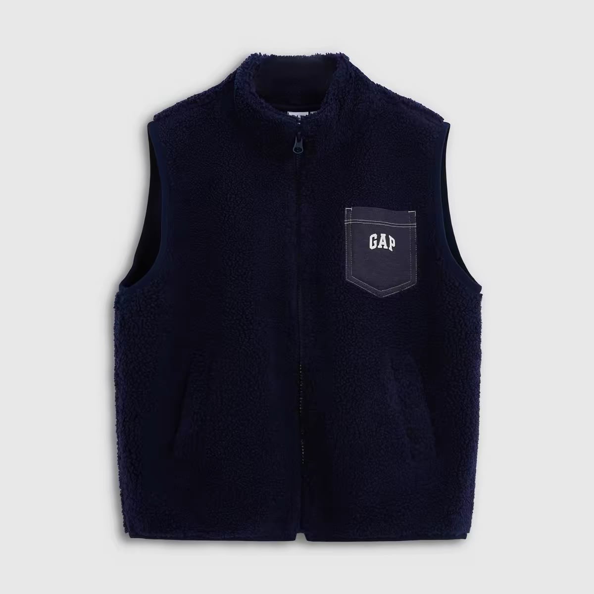 (Pre-Order) GAP Black Vest
