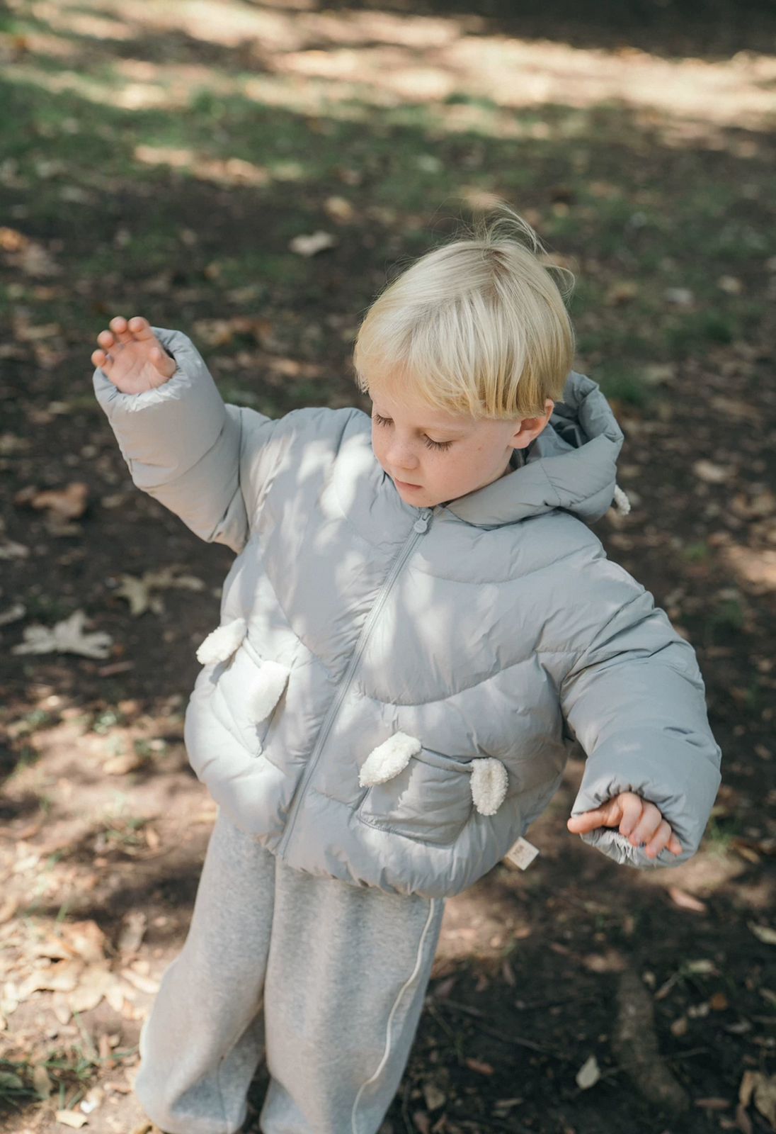 (Pre-Order) White Wheat Grey Bunny Jacket
