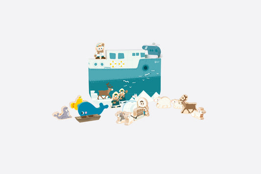 (Imperfect Box) Classic World Play and Tell Arctic Trip