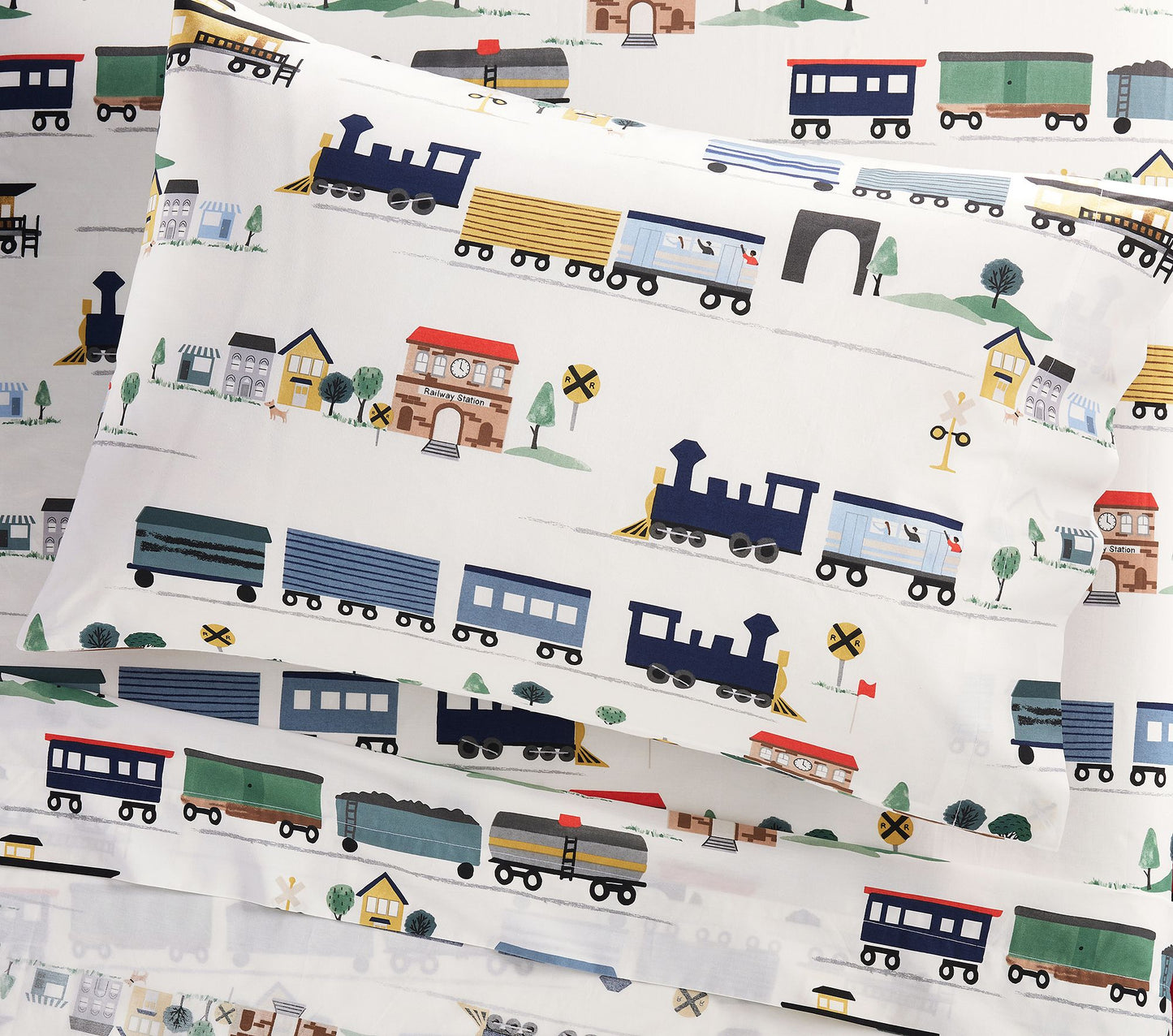 (Pre-Order) Pottery Barn Kids Train Organic Sheet Set